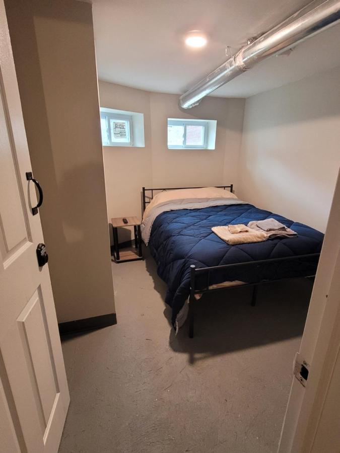 Willoughby Stay Newark Eksteriør bilde