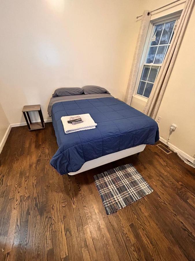 Willoughby Stay Newark Eksteriør bilde